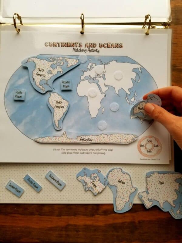 homeschool printable continents and oceans matching activity.